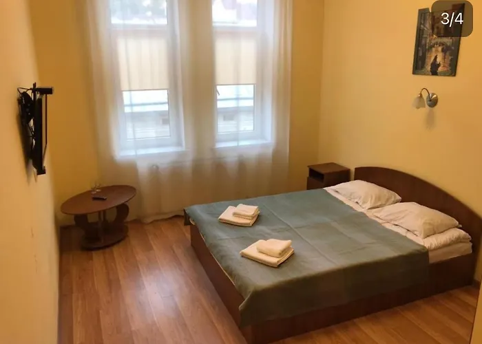 Tsisar Bankir Hotel 2*