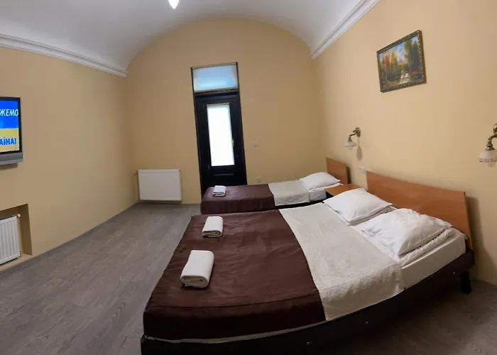 Tsisar Bankir Hotel Lviv