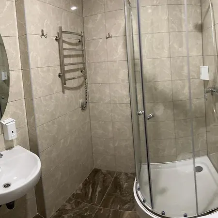 席萨尔班吉尔酒店 利沃夫