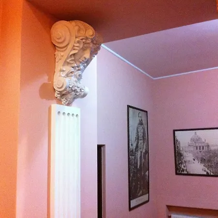 席萨尔班吉尔酒店 酒店