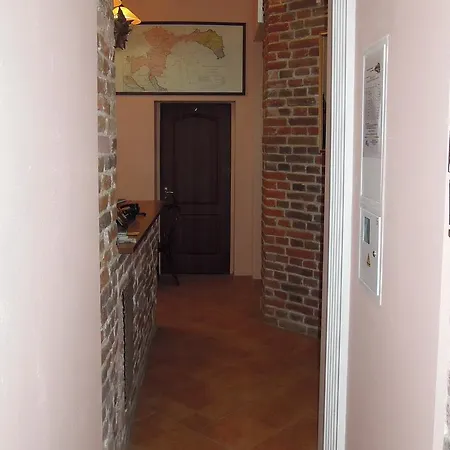 席萨尔班吉尔酒店 利沃夫