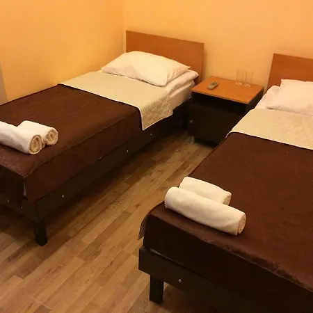 Hotell Tsisar Bankir 2*