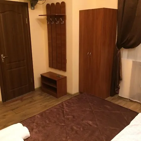 Готель Цісар Банкір